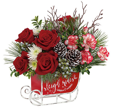 Teleflora's Dashing Sleigh Bouquet