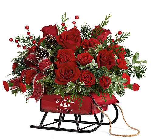 Teleflora's Rosy Sleigh Bouquet