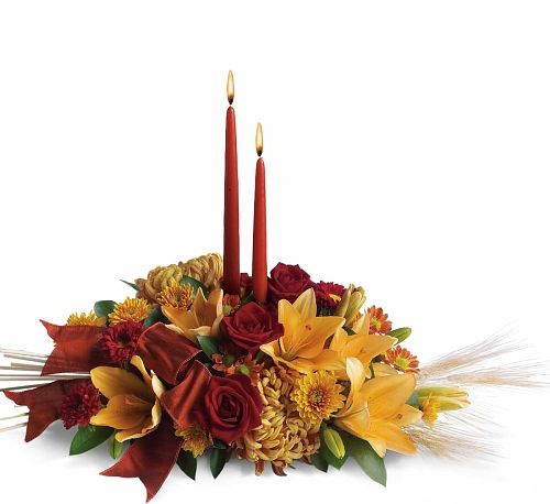 Teleflora's Graceful Glow Centerpiece