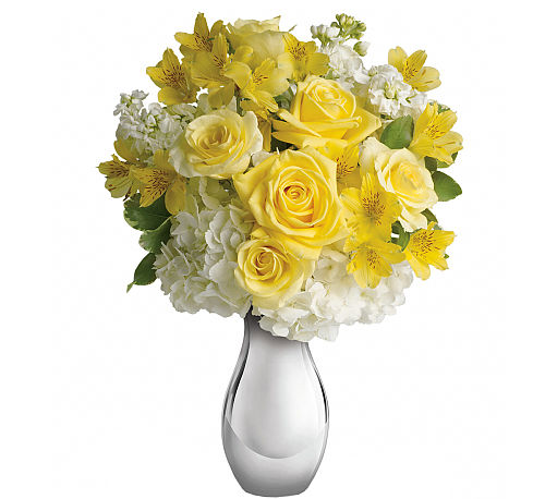 Teleflora's So Pretty Bouquet