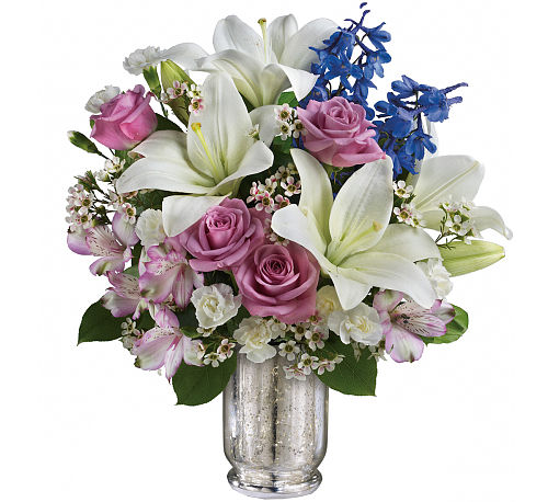 Teleflora's Garden Of Dreams Bouquet